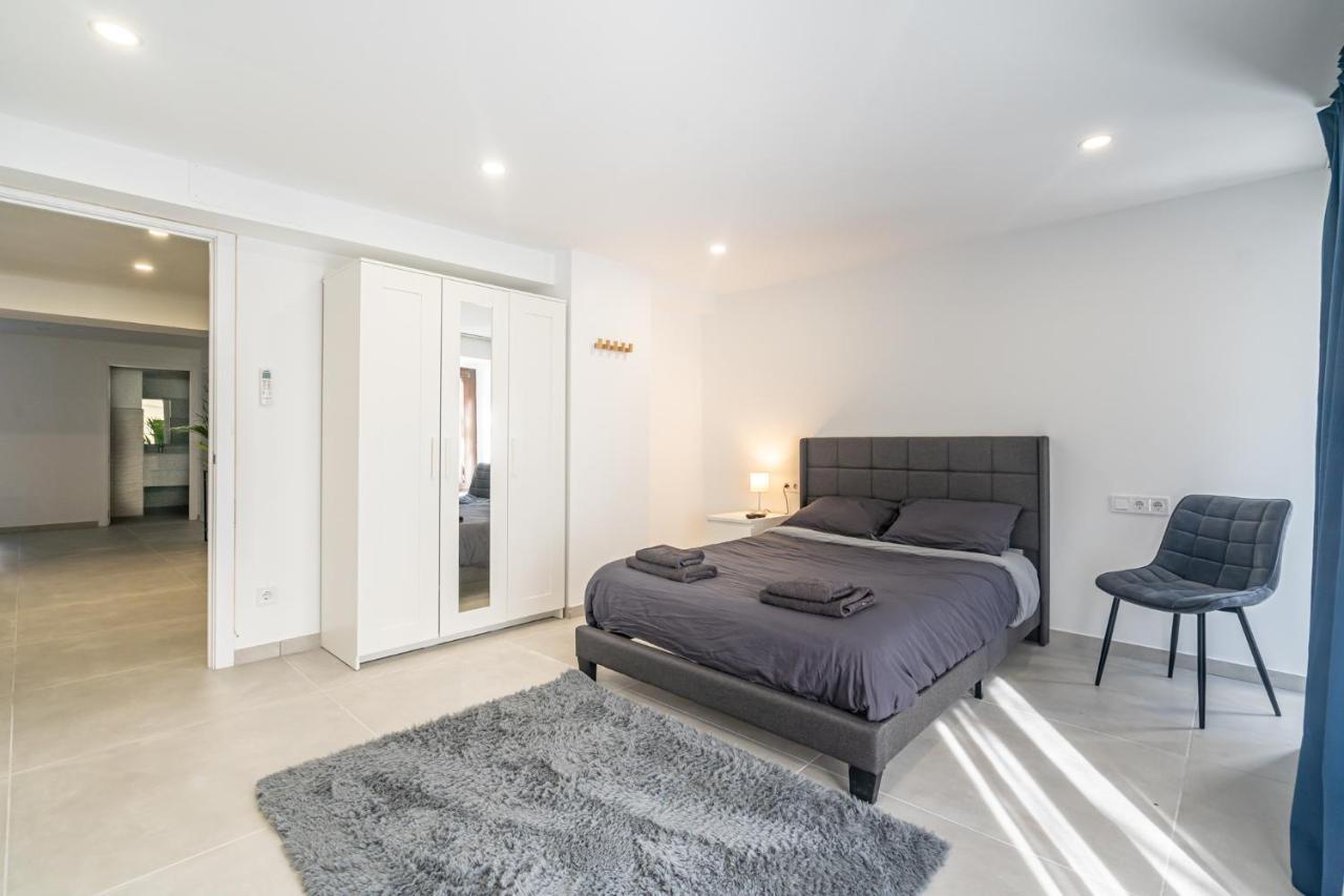 New Modern Cozy Apartment บาเลนเซีย ภายนอก รูปภาพ