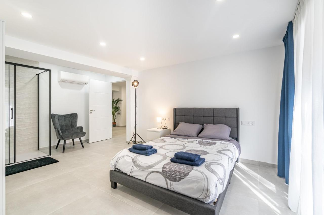 New Modern Cozy Apartment บาเลนเซีย ภายนอก รูปภาพ