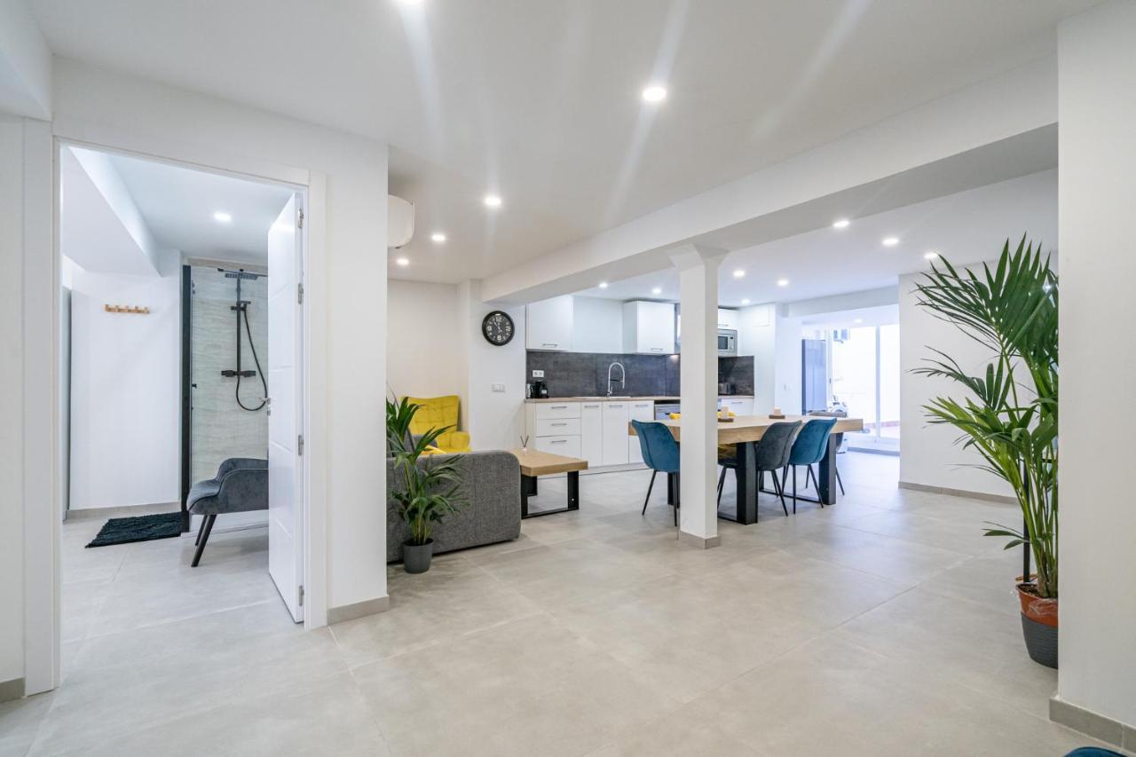 New Modern Cozy Apartment บาเลนเซีย ภายนอก รูปภาพ