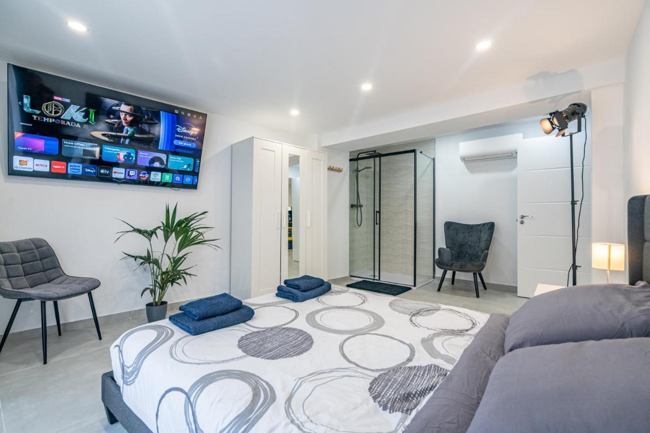 New Modern Cozy Apartment บาเลนเซีย ภายนอก รูปภาพ